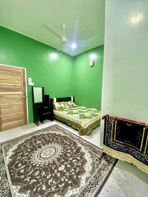 Homestay Kak Tiy Kuala Terengganu Kültér fotó