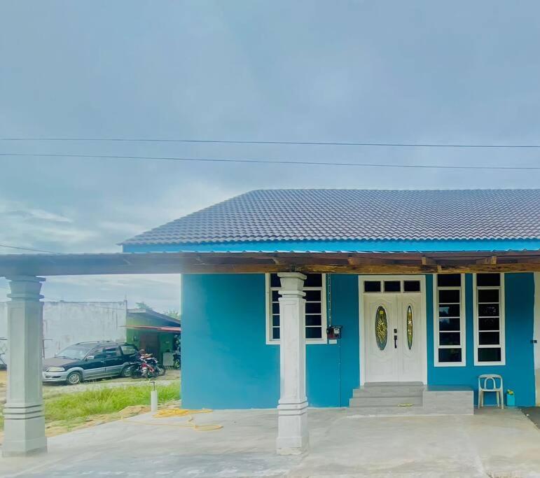 Homestay Kak Tiy Kuala Terengganu Kültér fotó